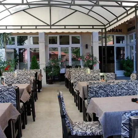 Di Lusso 3* Ribarska Banja